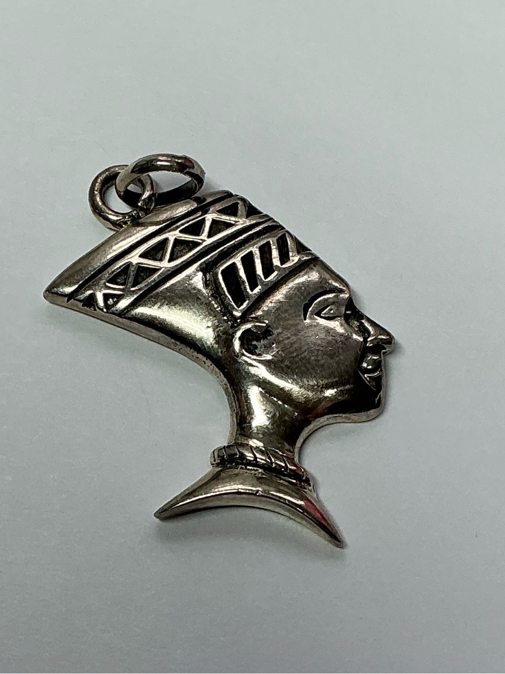 Vintage Sterling Silver Egyptian Queen Profile Pendant. 1.5 inches long